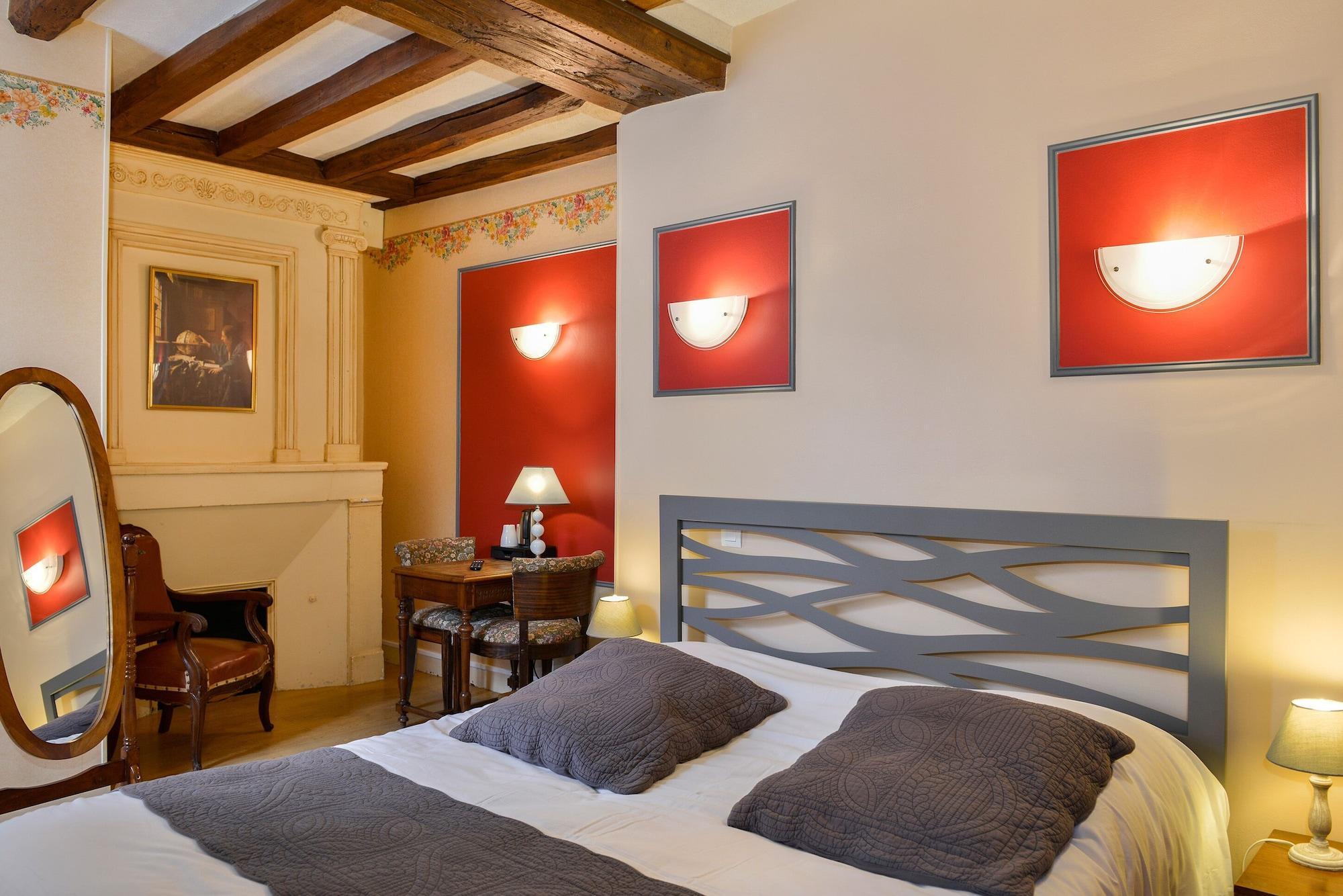 Logis Manoir De La Giraudiere Beaumont-en-Véron Eksteriør billede