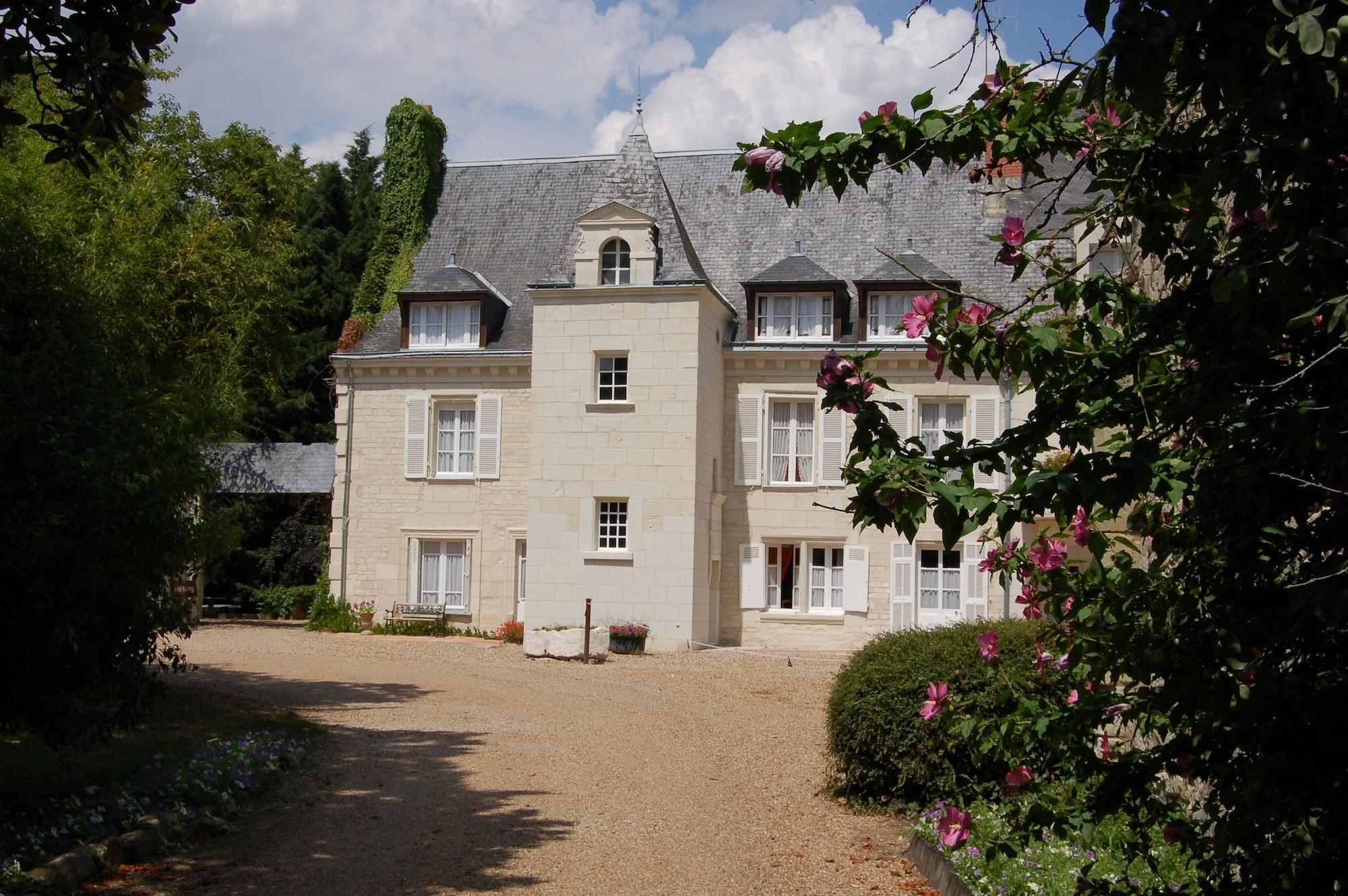 Logis Manoir De La Giraudiere Beaumont-en-Véron Eksteriør billede